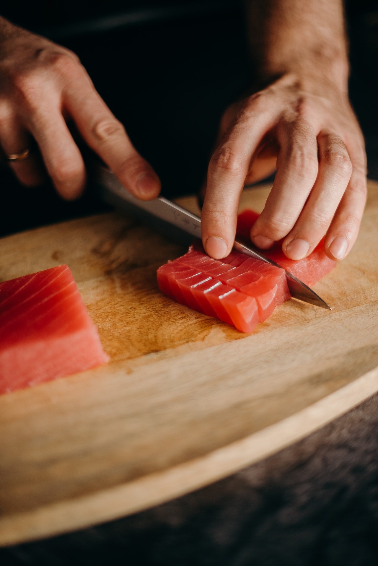 Best Wood To Use For Cutting Boards In 2024